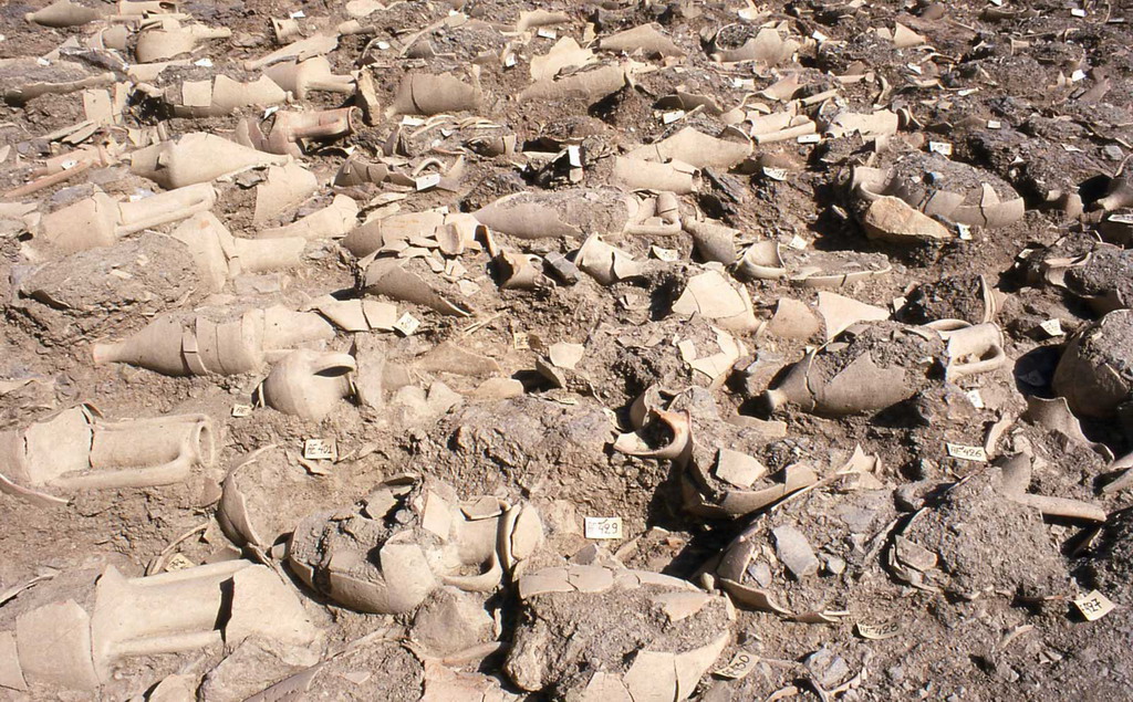  Kilindra dečje groblje na ostrvu Astipalea 